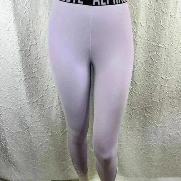 Alphalete Lilac cross leggings - Picture 2 of 7